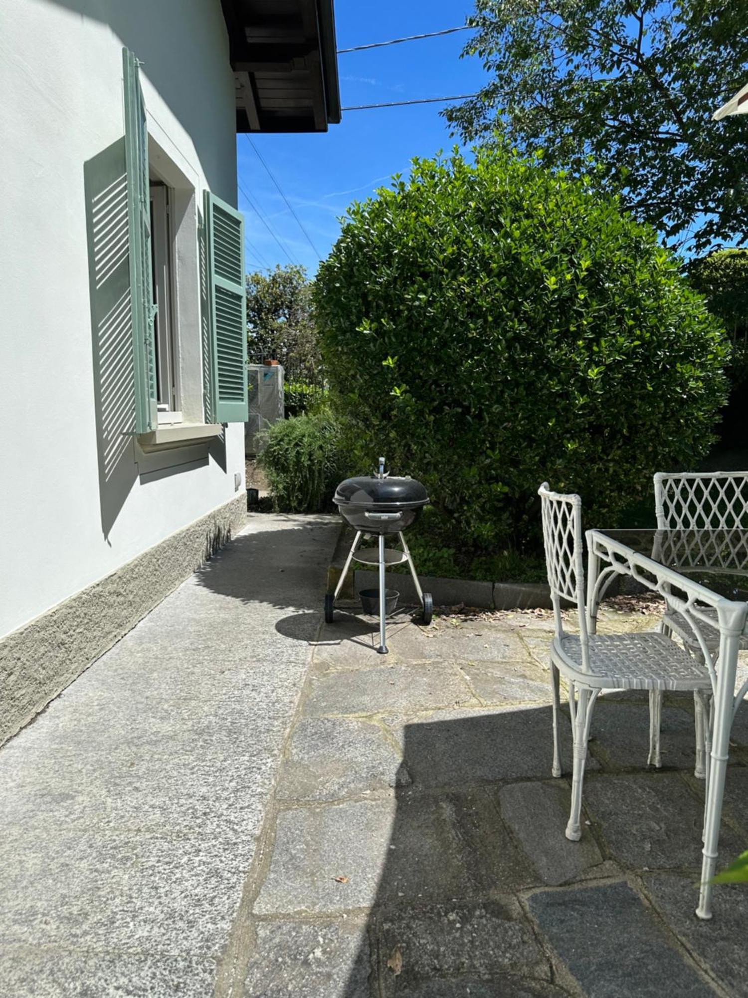 Casa Del Custode: Renovated Flat With Garden In A Villa Near The Lake Stresa Esterno foto